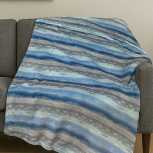 Blue horizon throw blanket